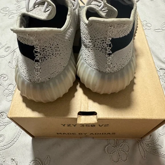 adidas Yeezy Boost 350 V2 Beige Black Sneakers - Picture 6 of 11